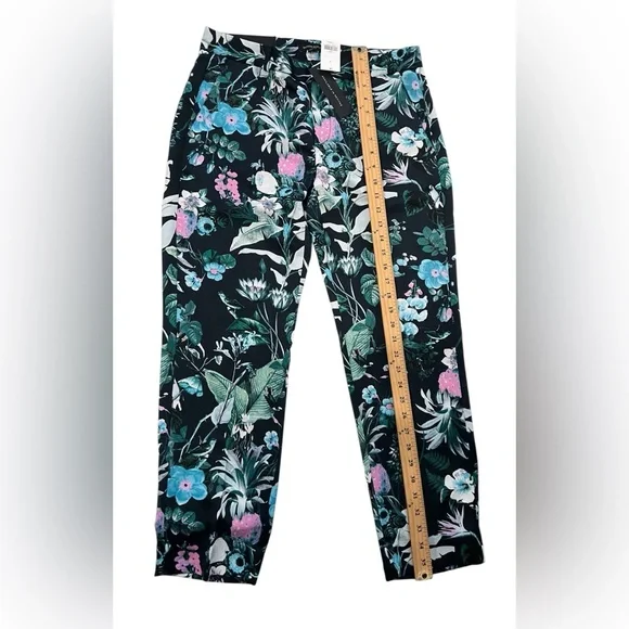 Banana Republic Silky Tropical Floral Navy Blue Pink Avery Pants Sz 4 NWT - Picture 11 of 12
